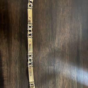 18k solid real gold bracelet.